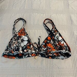 SHEIN Floral Triangle Bikini Top